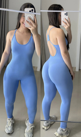 Macacão empina bumbum sem costura azul bebê